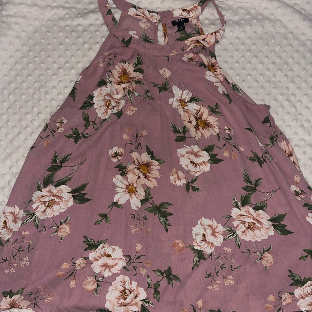 Torrid size 2 women’s floral top